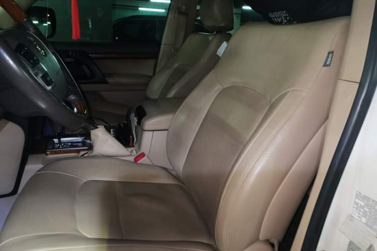 Used Toyota Land Cruiser  Left Front Seat