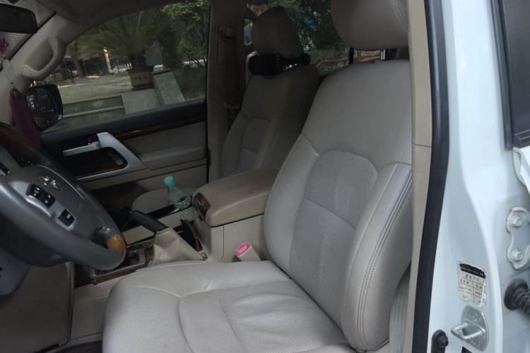 Used Toyota Land Cruiser  Left Front Seat