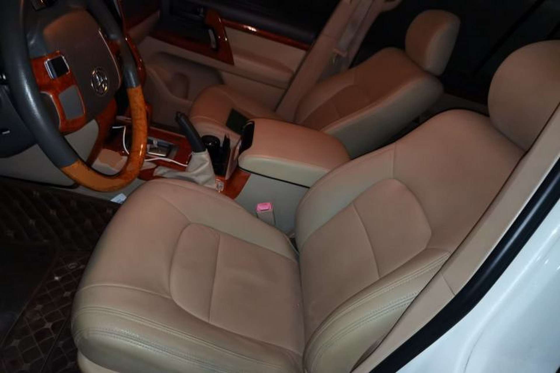 Used Toyota Land Cruiser 2014 4.0L Automatic Parallel Import Version 5 Seats Left Front Seat
