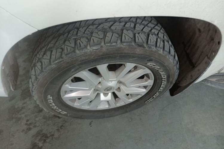 Used Toyota Land Cruiser 2014 4.0L Automatic Parallel Import Version Left Front Wheel Hub