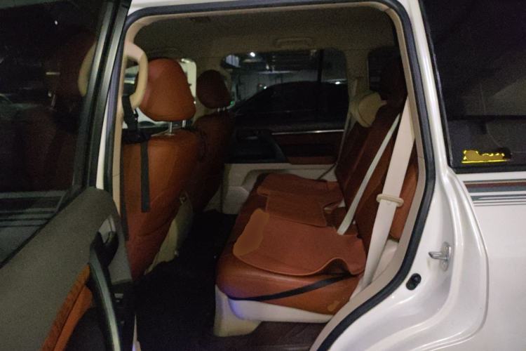 Used Toyota Land Cruiser 2014 4.0L Automatic Parallel Import Version 5 Seats Left Rear Seat