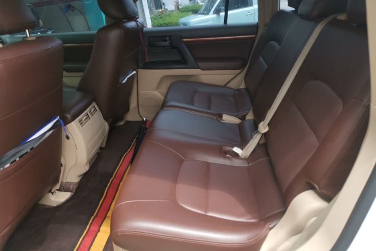 Used Toyota Land Cruiser  Left Rear Seat