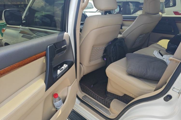 Used Toyota Land Cruiser  Left Rear Seat