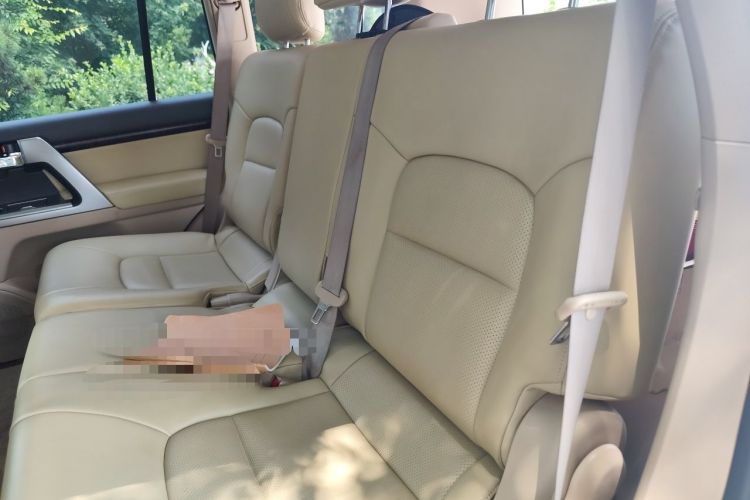 Used Toyota Land Cruiser  Left Rear Seat