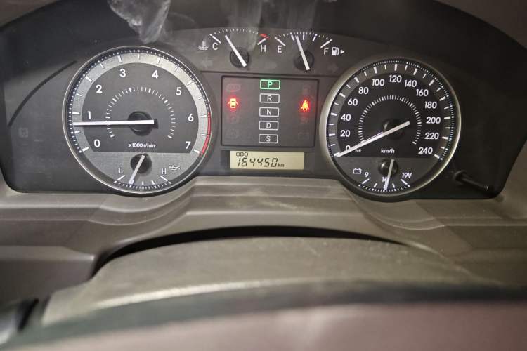 Used Toyota Land Cruiser 2014 4.0L Automatic Parallel Import Version 5 Seats Odometer Close Up