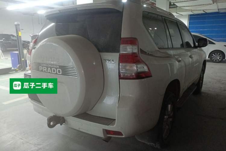 Used Toyota Land Cruiser 2014 4.0L Automatic Parallel Import Version Rear Right 45 Deg