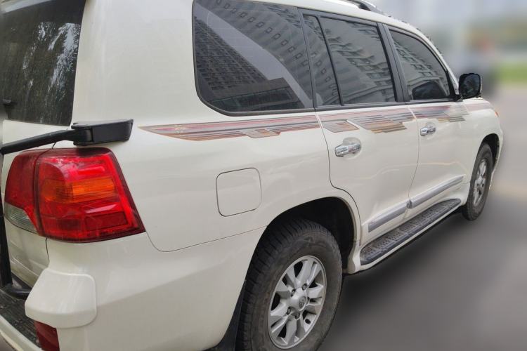 Used Toyota Land Cruiser  Rear Right 45 Deg