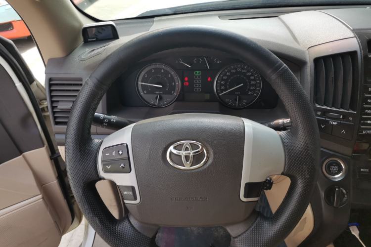 Used Toyota Land Cruiser 2014 4.0L Automatic Parallel Import Version 5 Seats Steering Wheel