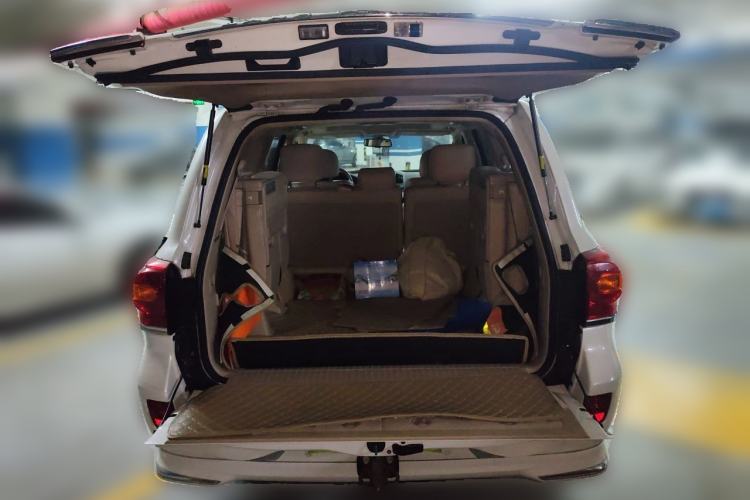 Used Toyota Land Cruiser  Trunk
