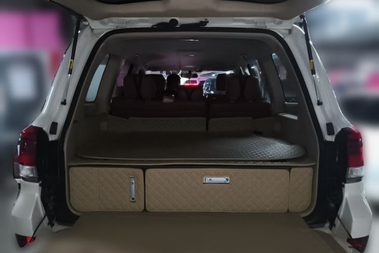 Used Toyota Land Cruiser 2014 4.0L Automatic Parallel Import Version 5 Seats Trunk