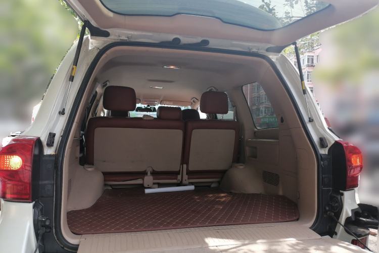 Used Toyota Land Cruiser  Trunk