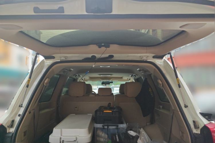 Used Toyota Land Cruiser  Trunk