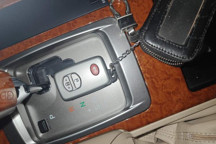 Used Toyota Land Cruiser 2014 4.0L Automatic Parallel Import Version Vehicle Key