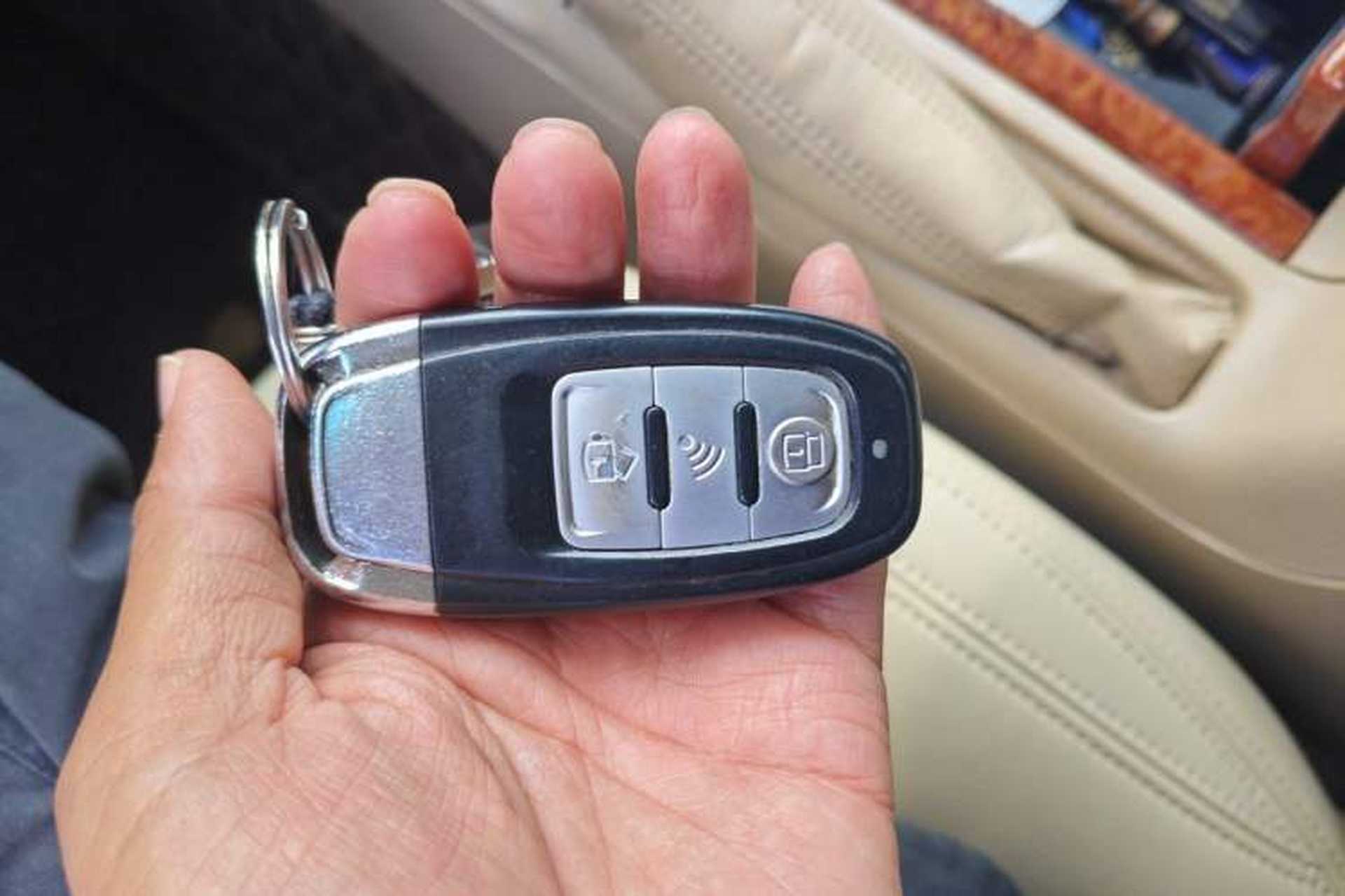 Used Toyota Land Cruiser  Vehicle Key