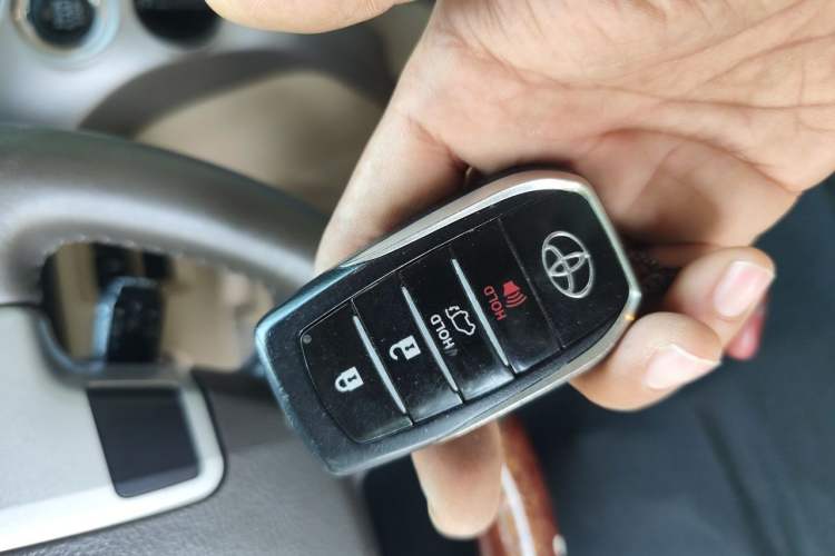 Used Toyota Land Cruiser  Vehicle Key