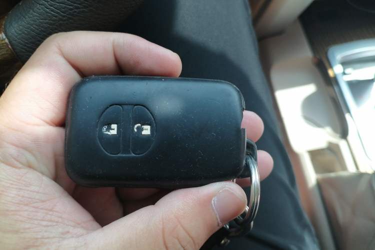 Used Toyota Land Cruiser  Vehicle Key