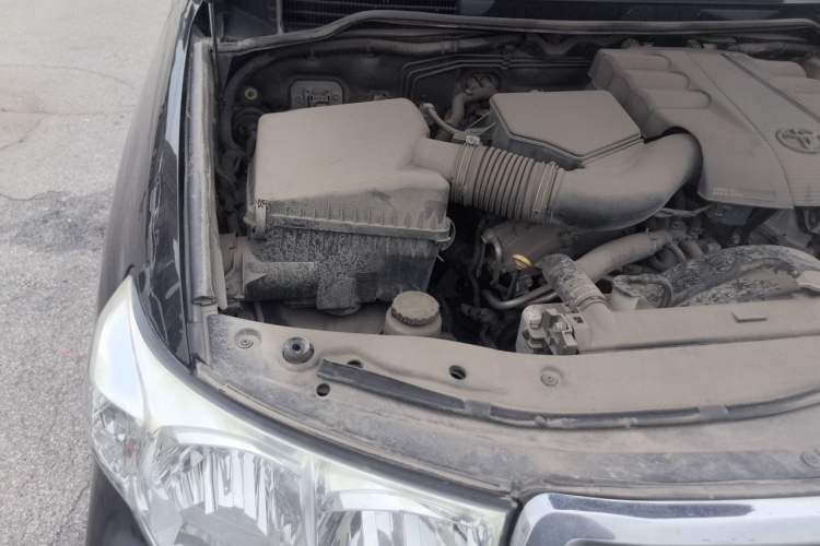 Used Toyota Land Cruiser  Engine Bay Right