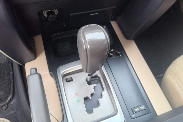 Used Toyota Land Cruiser  Gear Lever