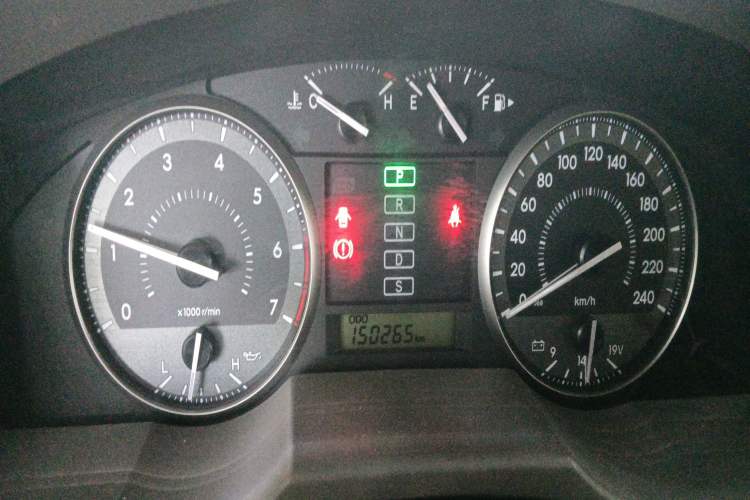 Used Toyota Land Cruiser 2015 4.0L GX-R U.S. Specification Instrument Cluster