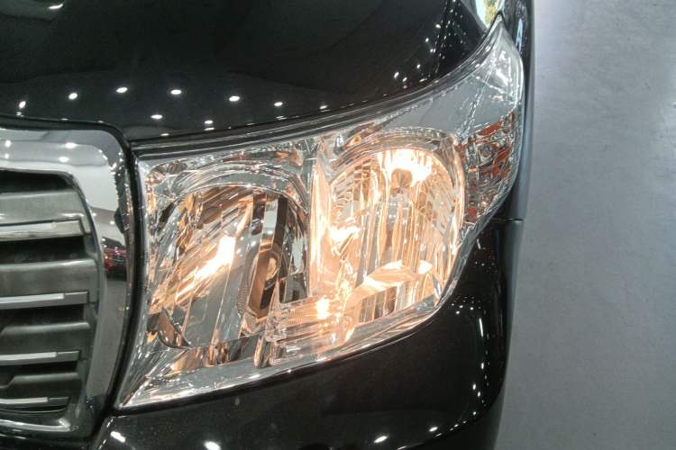 Used Toyota Land Cruiser 2015 4.0L GX-R U.S. Specification Left Front Headlight