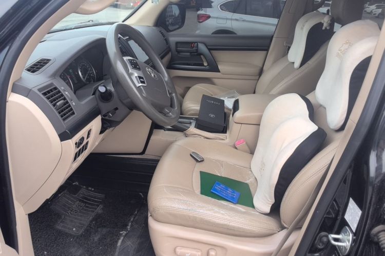 Used Toyota Land Cruiser  Left Front Seat