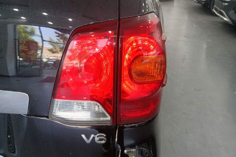 Used Toyota Land Cruiser 2015 4.0L GX-R U.S. Specification Right Rear Taillight