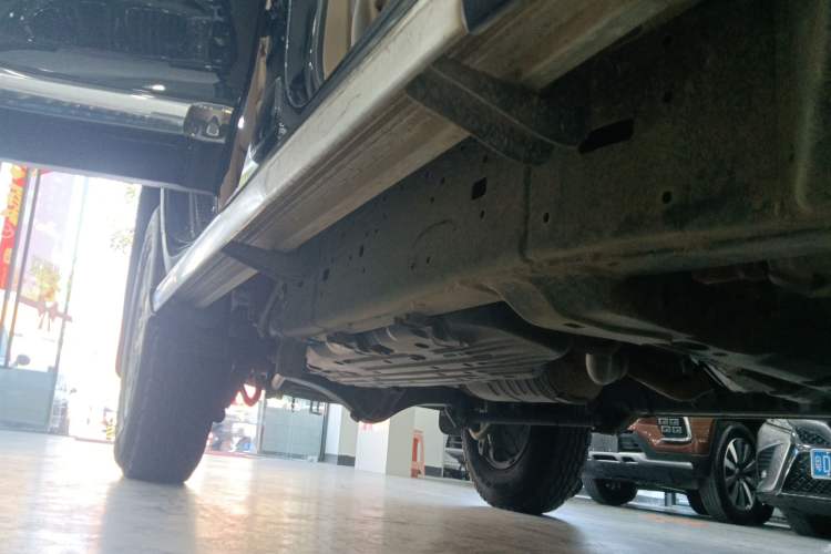 Used Toyota Land Cruiser 2015 4.0L GX-R U.S. Specification Right Side Sill