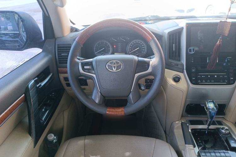 Used Toyota Land Cruiser  Steering Wheel