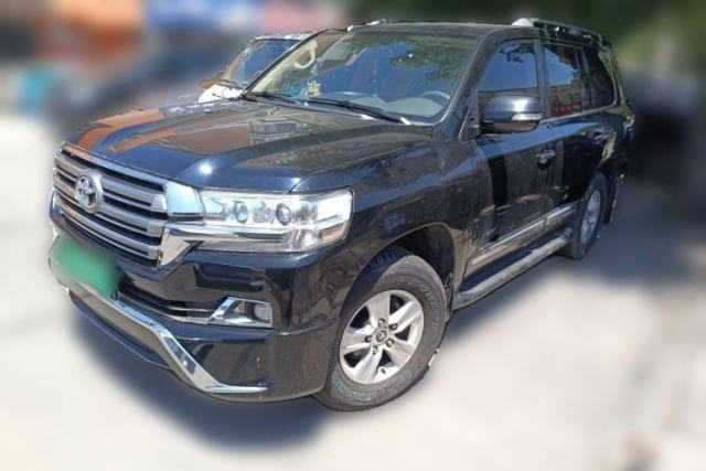 Used Toyota Land Cruiser 