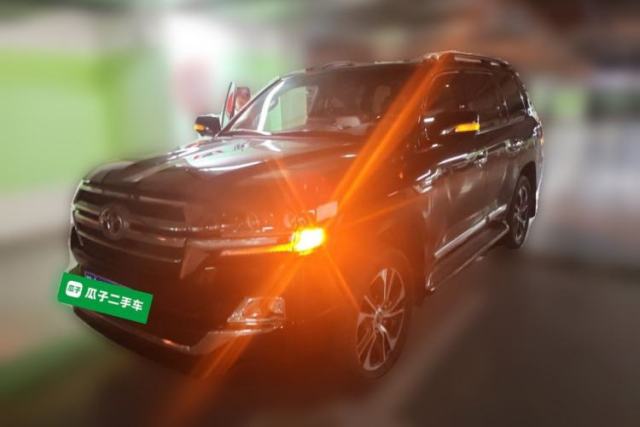 Ojetý Toyota Land Cruiser 2015 4.0L V6 Middle East Limited Edition