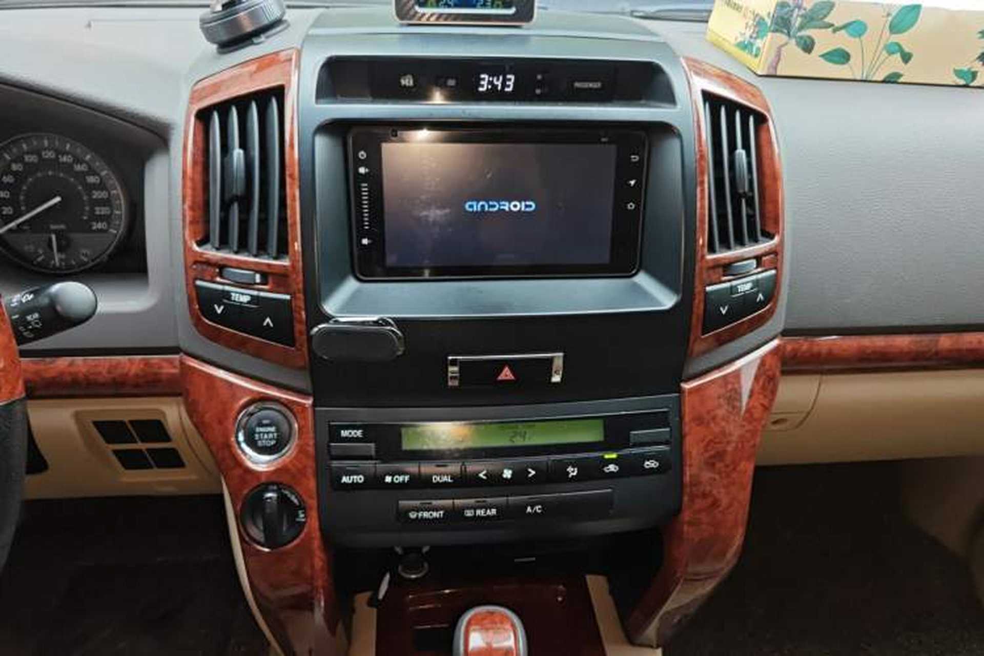 Used Toyota Land Cruiser  Audio And AC Panel