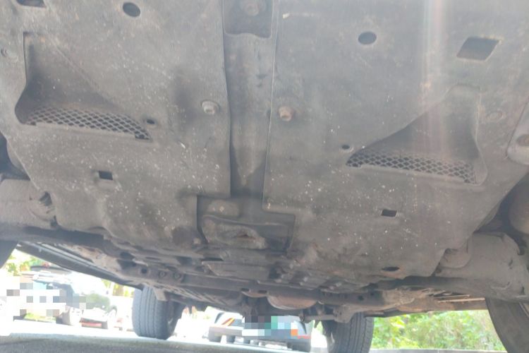 Used Toyota Land Cruiser 2015 4.0L 5-Seater Middle East Version Chassis Front