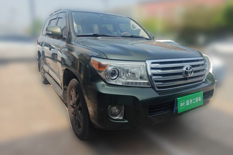 Used Toyota Land Cruiser  Front Right 45 Deg