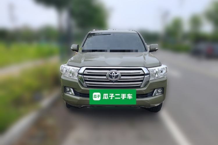 Used Toyota Land Cruiser  Front