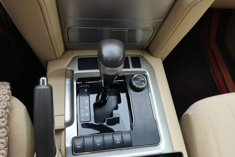 Used Toyota Land Cruiser  Gear Lever
