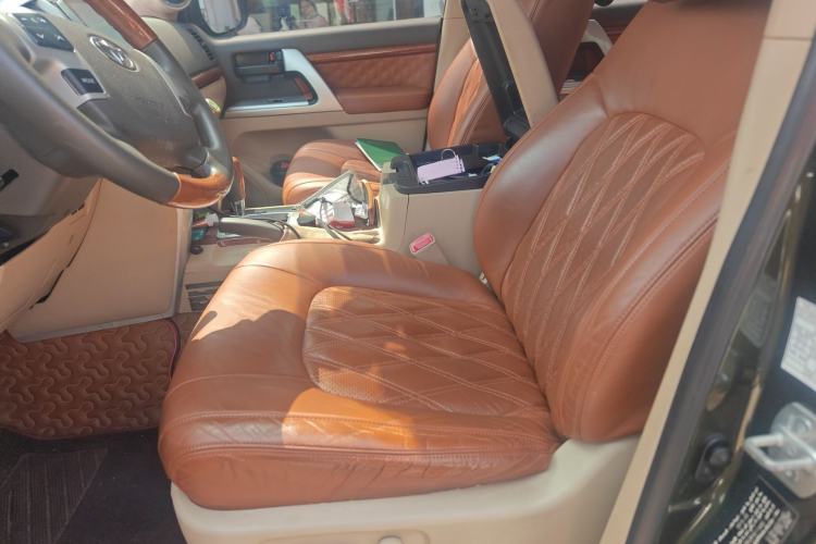 Used Toyota Land Cruiser  Left Front Seat