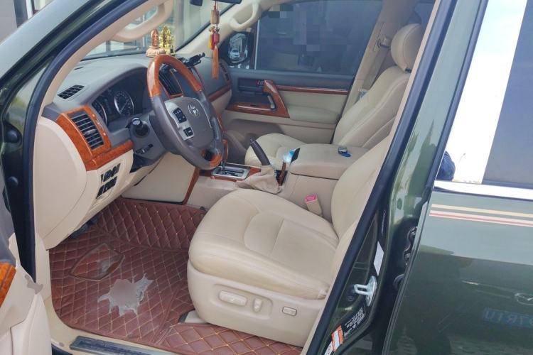 Used Toyota Land Cruiser 2015 4.0L GX-R U.S. Specification Left Front Seat