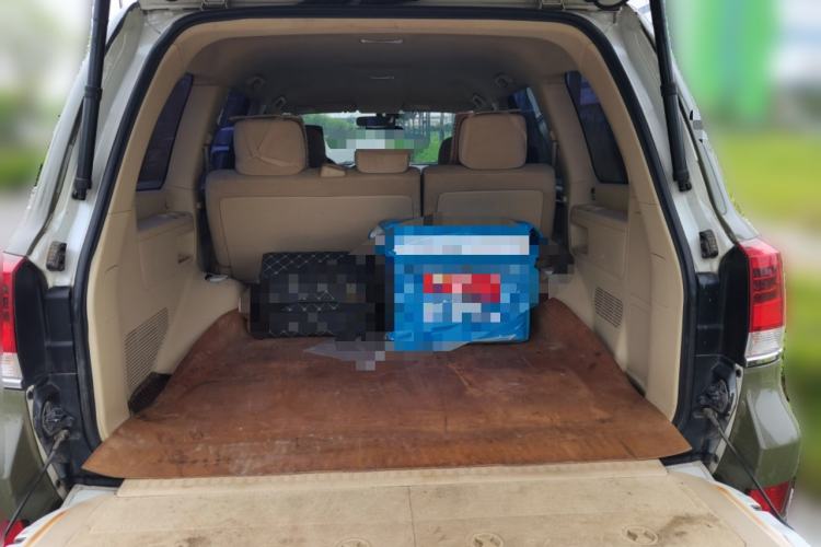 Used Toyota Land Cruiser  Trunk