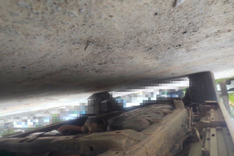 Used Toyota Land Cruiser  Chassis Front Right