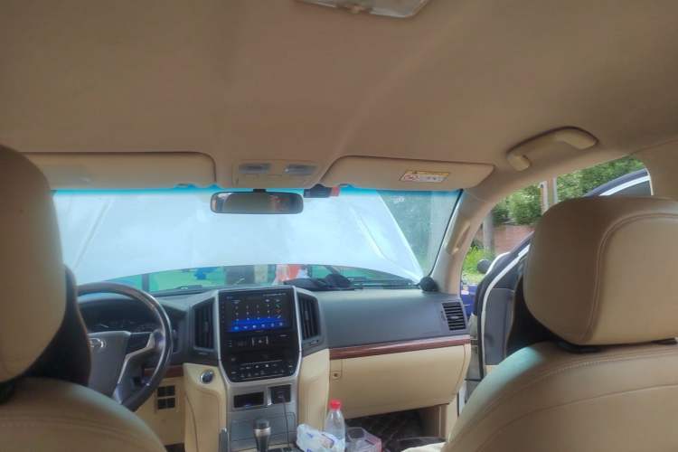 Used Toyota Land Cruiser  Headliner
