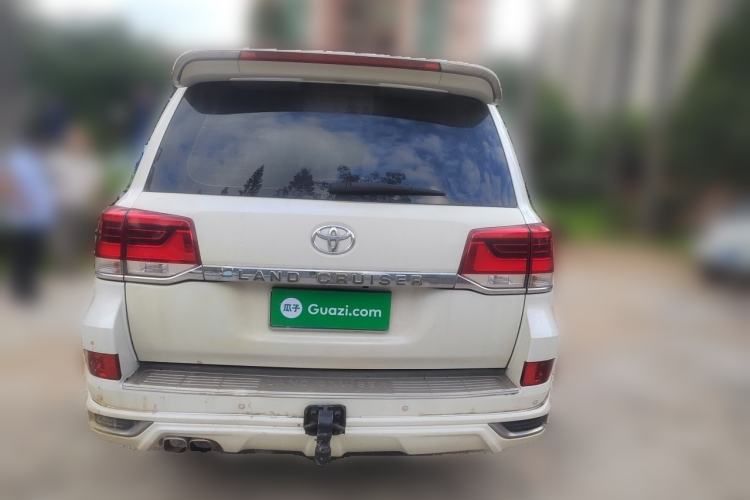 Used Toyota Land Cruiser  Rear