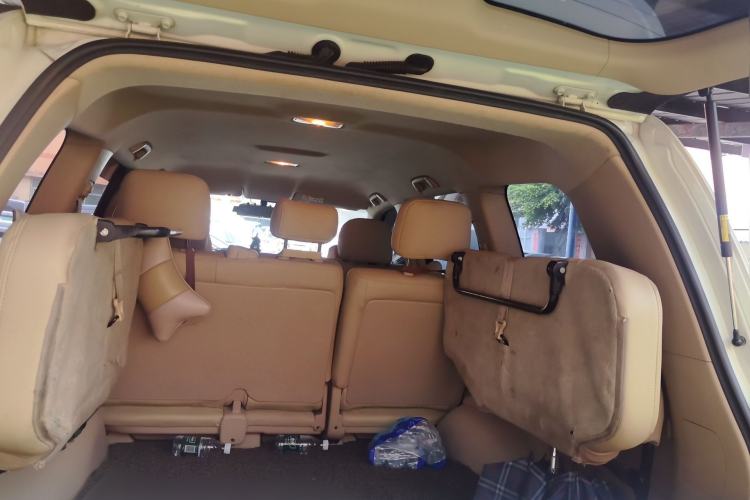 Used Toyota Land Cruiser  Trunk
