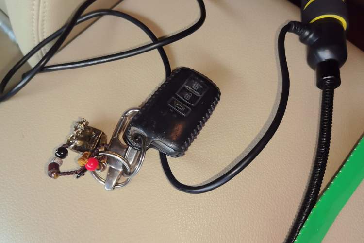 Used Toyota Land Cruiser  Vehicle Key