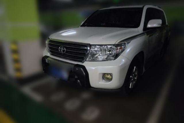 Used Toyota Land Cruiser 