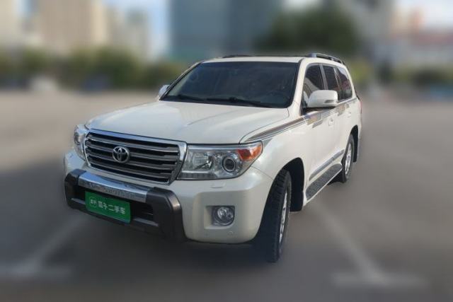 Toyota Land Cruiser 2015 4.0L V6 Middle East Limited Edition مستعملة