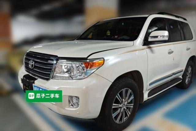 Used Toyota Land Cruiser 2015 Toyota Land Cruiser 4.0 Automatic Gasoline (8-Seater)