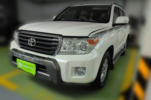 Used Toyota Land Cruiser 2015 4.0L V6 Middle East Low-Trim Version