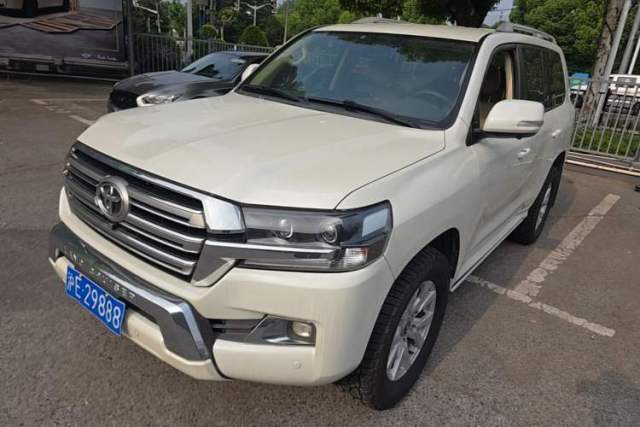 Used Toyota Land Cruiser 