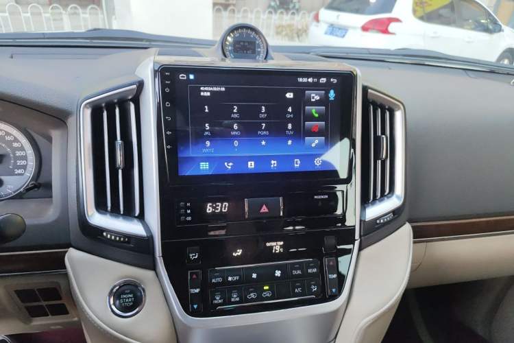 Used Toyota Land Cruiser  Audio And AC Panel