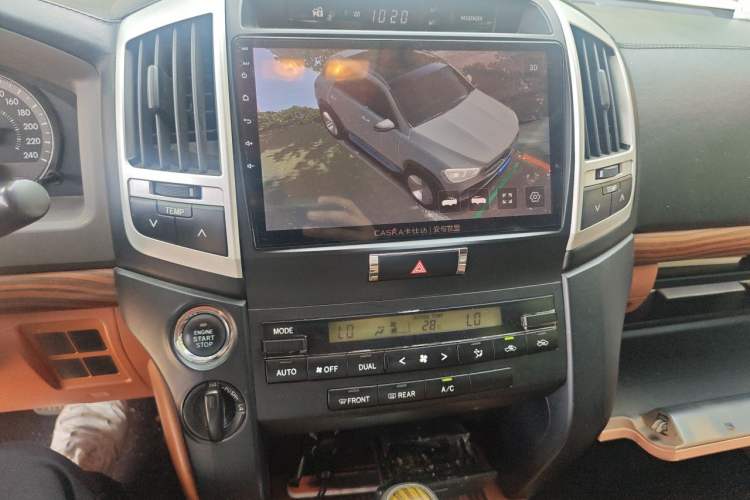 Used Toyota Land Cruiser 2015 4.0L 5-Seater Middle East Version Audio And AC Panel